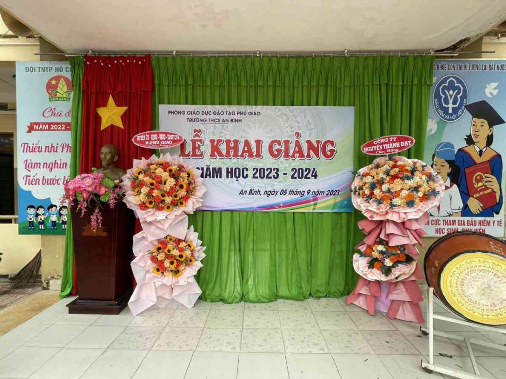 Hình ảnh lễ khai giảng0